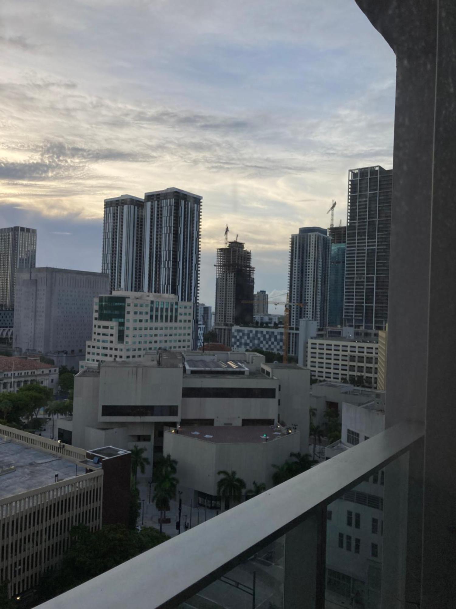 Brand New Modern 1 Bedroom Unit Downtown Miami Bagian luar foto