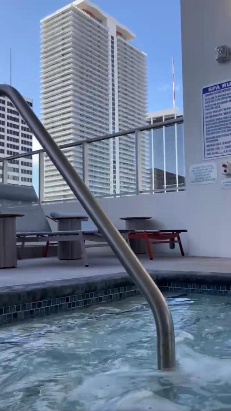 Brand New Modern 1 Bedroom Unit Downtown Miami Bagian luar foto